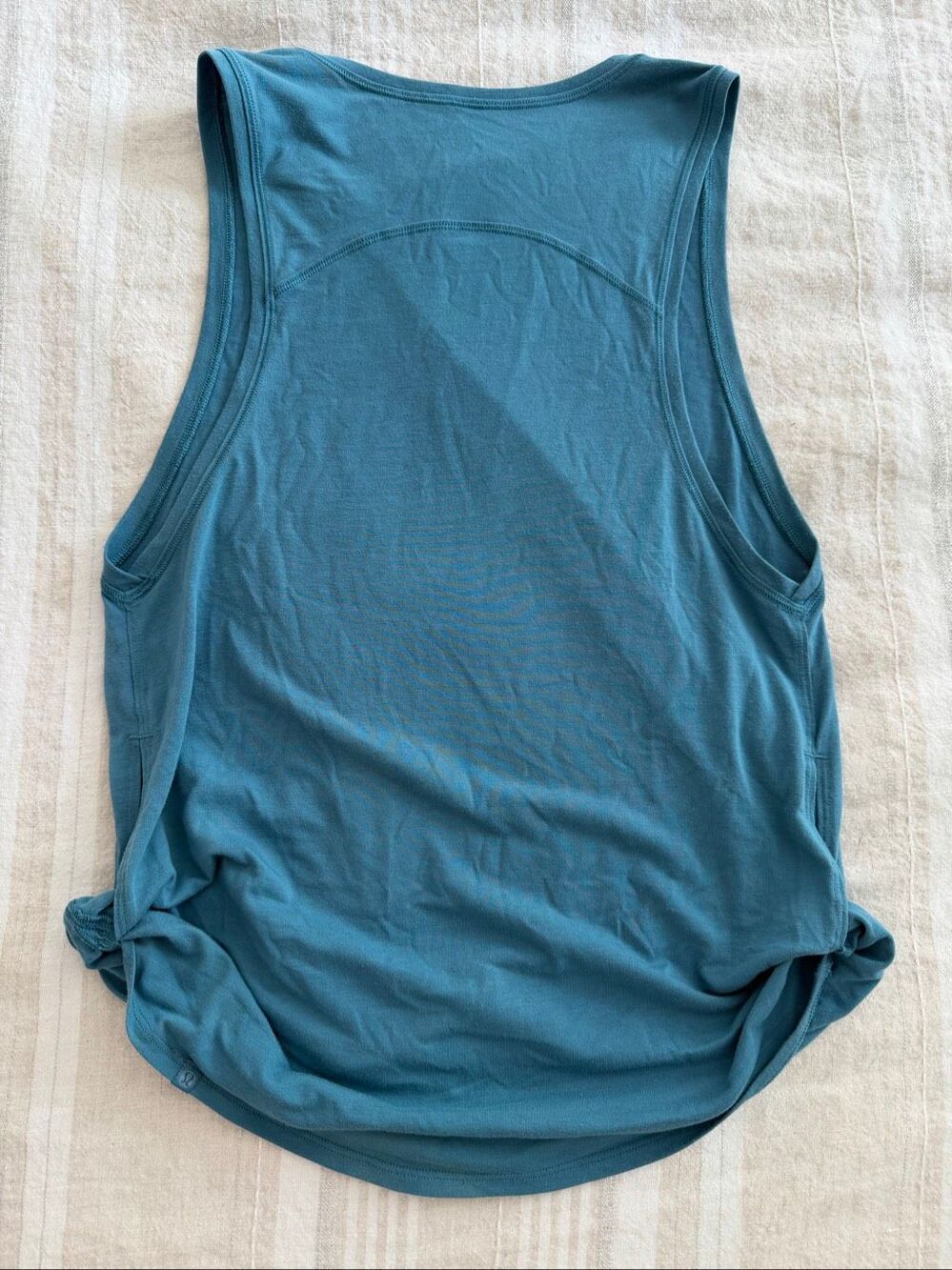 Lululemon Round Two Tank - Picture 4 of 6